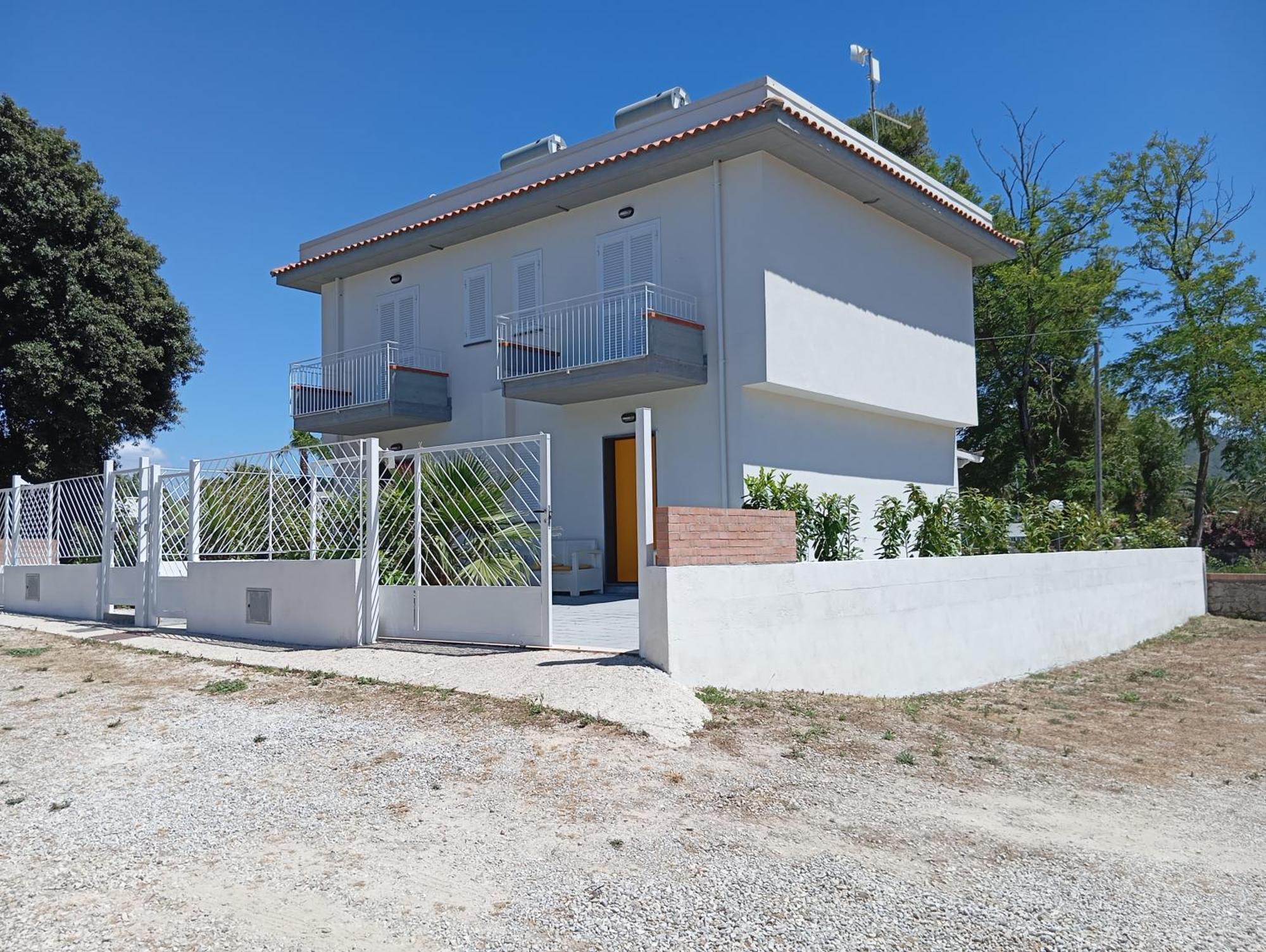Casa Yellow Sul Mare Con Accesso Privata Casa vacanze Paestum